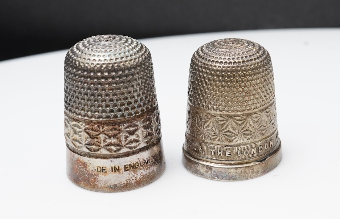 A small group of assorted collectables and jewellery including a Dunhill lighter, 64mm, a George V silver and enamel small compact, silver thimble, two Victorian garnet set brooches, an Edwardian 9ct, amethyst and seed p